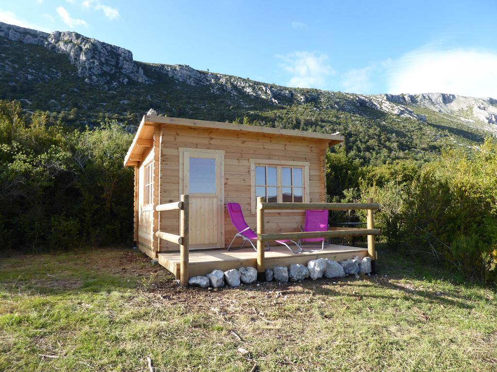 Ferme Saint Pierre Bargeme Exterior photo